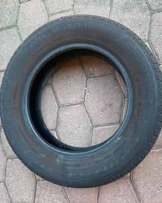 Coppia  gomme Goodyear Duragrip 175/65 R14 82T