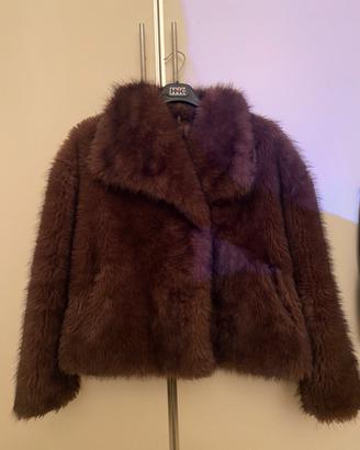 Faux fur marrone con bottoni Bershka taglia M