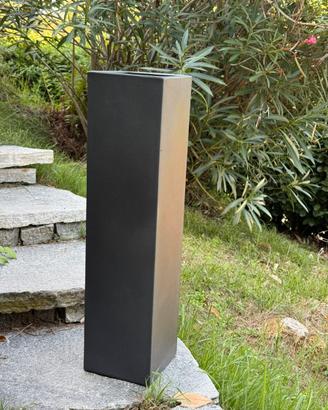 vaso Vondom Torre Cuadrada antracite