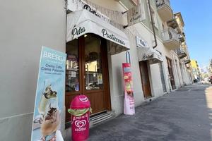 Negozio con attività avviata bar pasticceria