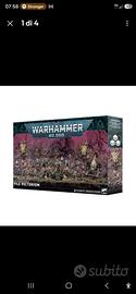 Miniature Necron e Caos di Warhammer 40K