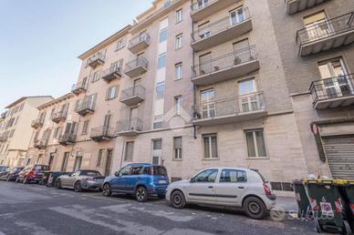 2 LOCALI A TORINO