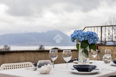 2 LOCALI A RONCIGLIONE