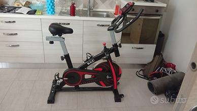  blocco  attrezzi da palestra come nuovi 800€ 