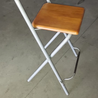 Sgabello legno e alluminio richiudibile