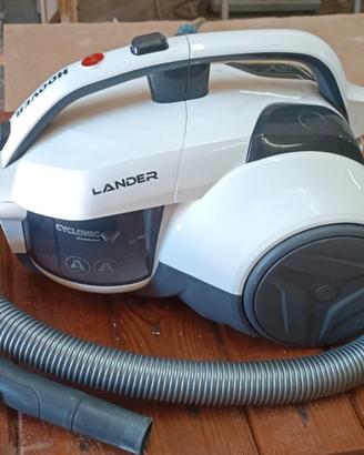 aspirapolvere Hoover modello LA71 usata pochissimo