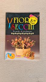 Libro " Fiori secchi"