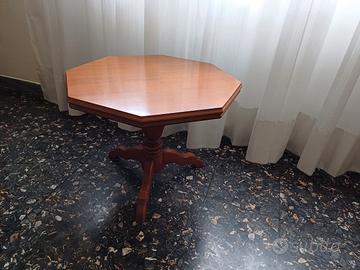 Tavolino ottagonale in legno 