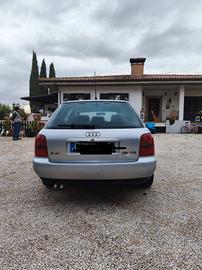 AUDI A4 sw 90cv td