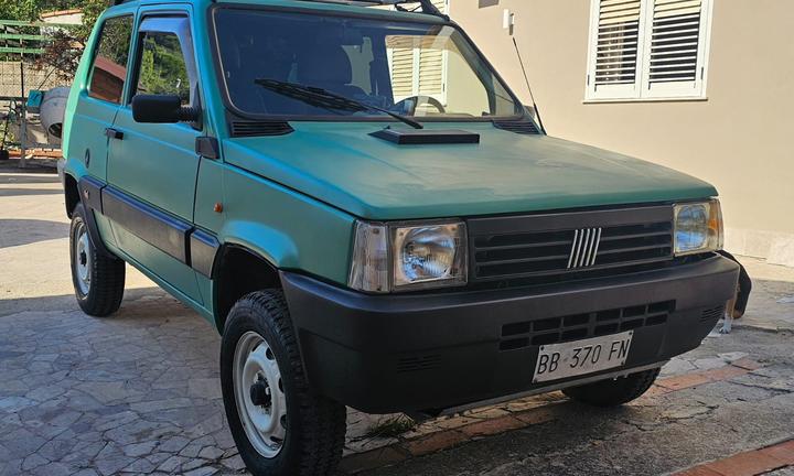 Fiat Panda 141 Trekking 4x4 1100 Fire