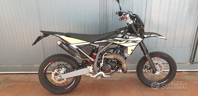 Fantic  50 motard 2023