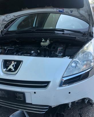 PEUGEOT 5008 TIPO MOTORE 9HZ CIL 1560 KW 80 GASOLI