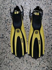 Pinne Mares Sub Subacquea