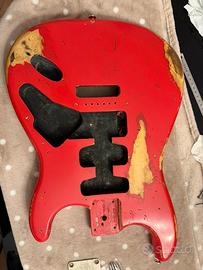 Body relic squier