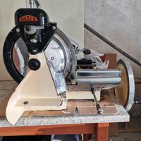 affettatrice a volano Dasca