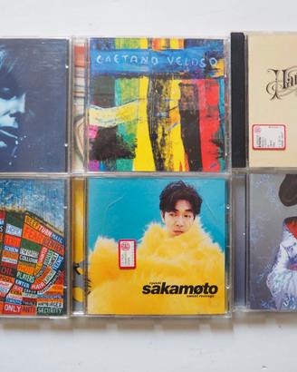 CD Bjork, Sakamoto, Joni Mitchell, Neil Young ecc.