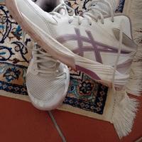 scarpa asics pallavolo