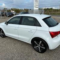 Audi A1 1.6 TDI S tronic Ambition