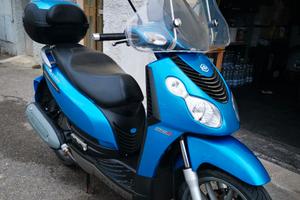 piaggio carnaby 250 i.e.