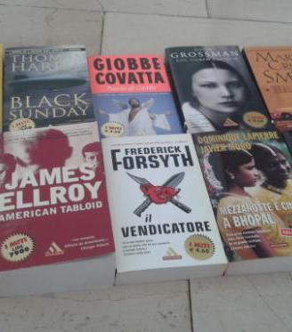 Mondadori I Miti copertina morbida