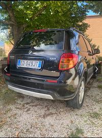 Suzuki sx4 - 2010