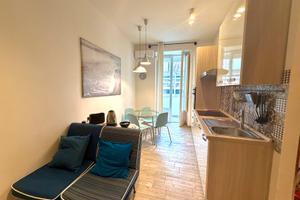 Trivani centralissimo piazza teatro mass