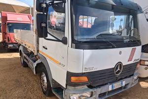 Mercedes Benz