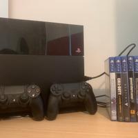 PS4 500Gb Standard Edition + 2 joypad e 8 giochi