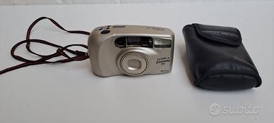 Yashica Zoomate 70 by Kyocera a pellicola 35mm Cam
