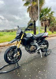 Aprilia dorsoduro 750 A2