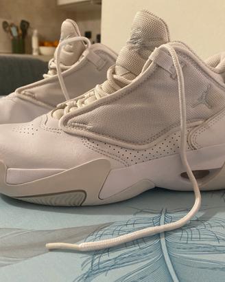 Jordan max aura 4 white pure platinum
