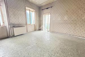 CASA INDIPENDENTE A CARRARA