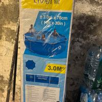 Piscina da esterno nuova