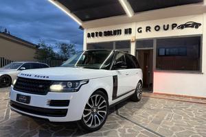 Land Rover Range Rover Vogue 3.0TDV6 black edition