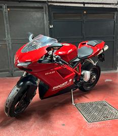 Ducati 848