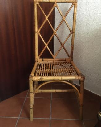 Due sedie da arredamento