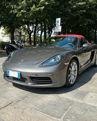 Porsche 718 Spyder Boxster 2.0 Turbo 300 CV Manual