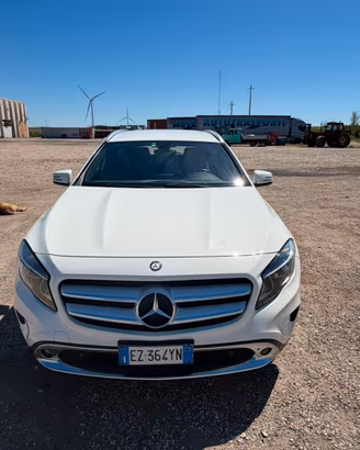Mercedes-Benz GLA 200 CDI 4 Matic