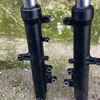 Forcella e piastre per Suzuki V-Strom DL 650