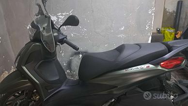 Piaggio Beverly 300 s 2025 con 8 mesi di assicuraz