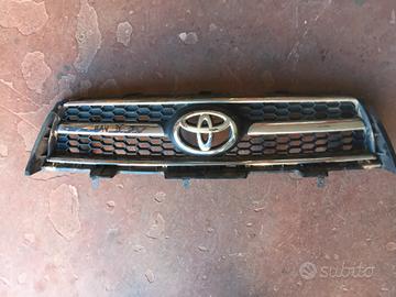 GRIGLIA ANTERIORE RADIATORE TOYOTA RAV4 III 2006-2