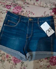 jeans corti ZARA (taglia M)