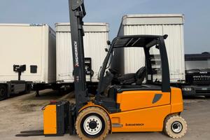 Carrello elevatore elettrico 4 ruote Jungheinrich 