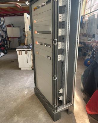 Armadio a pavimento bticino mas 800