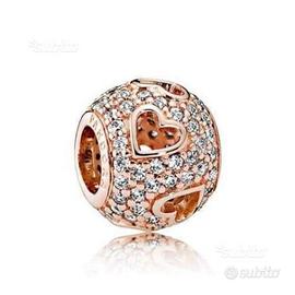 Pandora ROSE BATTICUORE Charm 781426cz