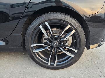 Set cerchi e gomme invernali 225/45 R18