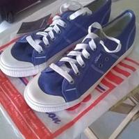 Scarpe sportive numero 44 per ragazzi