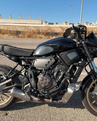 Yamaha xsr 700 abs