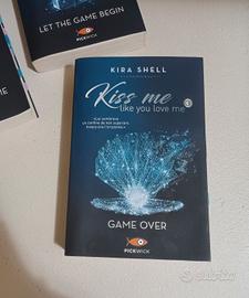 Kiss me like you love me-Game over
