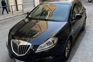 Lancia delta 2.0 mjt